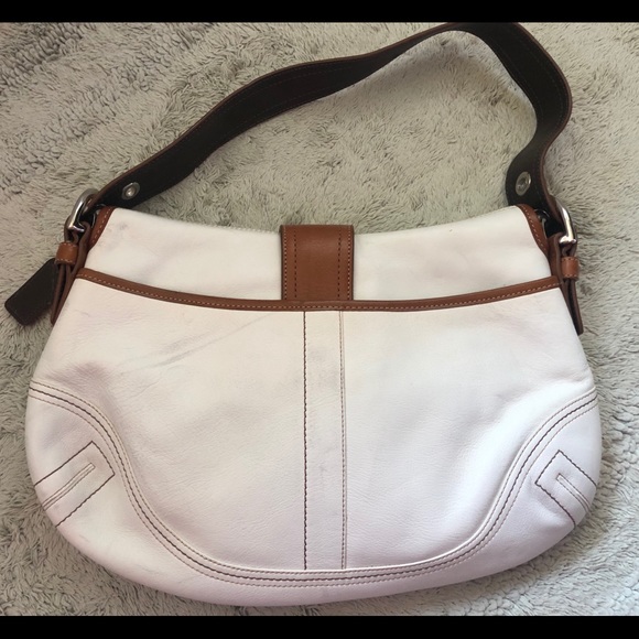 Coach purse - Picture 2 of 4